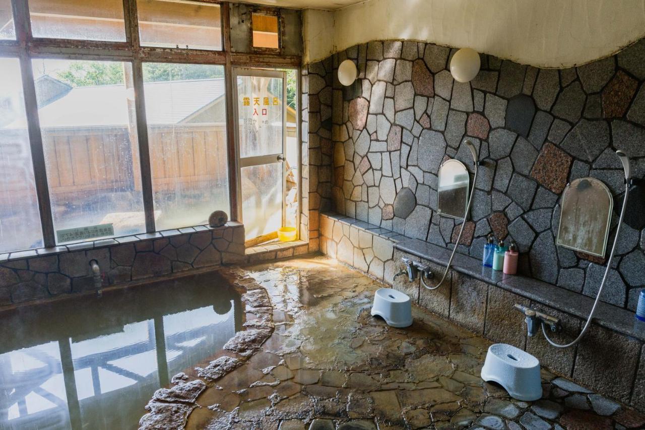 Biei Shirogane No Yu Hotell Exteriör bild